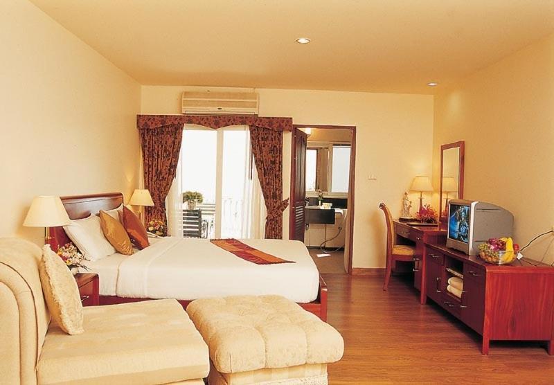 Lk Pavilion Executive Serviced Apartment Pattaya Room photo
