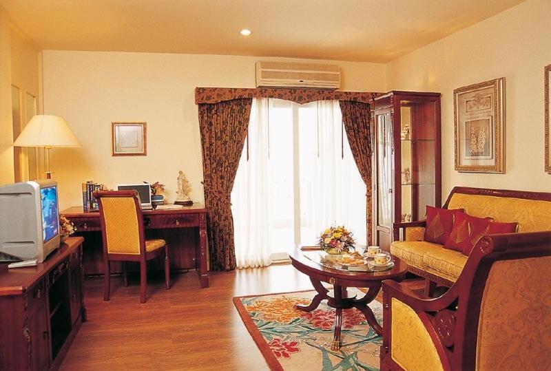 Lk Pavilion Executive Serviced Apartment Pattaya Room photo